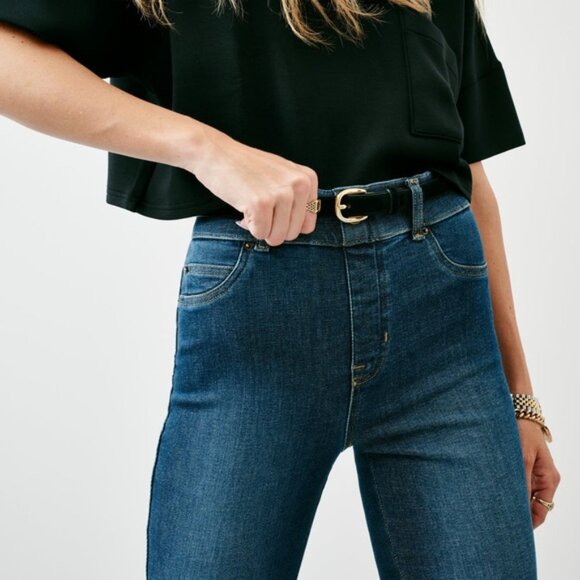 Spanx SPANXshape™ EveryWear Flare Jeans in Authentic Blue Size Large 21164R - Picture 3 of 8